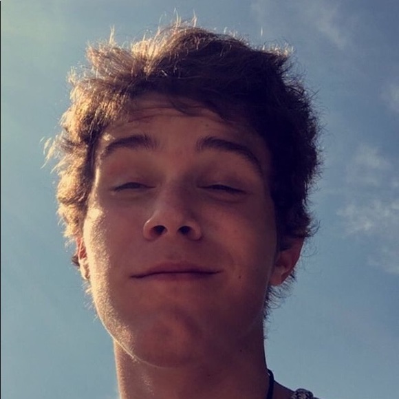 Meet your Posher, Guinness - Picture 1 of 1